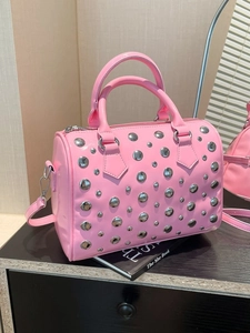 Western Fashion PU Leather Boston Bag Punk Rock Metal Rivet Handbag For Women Retro Crossbody Shoulder Bag With Detachable Strap