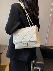 Large Capacity PU Leather Quilted Rhombus Chain Shoulder Bag For Women Gold Metal Lock Flap Crossbody Bag Elegant Trendy Bag