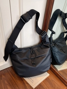Fashion Large Capacity Cloth Shoulder Crossbody Bag Casual Crescent Dumpling Underarm Bag For Women Daily Commuter Purse
