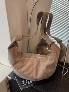 Women Large Capacity Canvas Hobo Bag Minimalist Croissant Crossbody Bag Pleated Solid Color Daily Commute Shoulder Bag