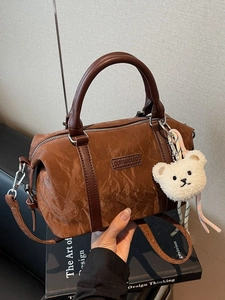 Women PU Leather Pleated Boston Bag Fashion Solid Color Shoulder Crossbody Bag With Bear Pendant Large Capacity Handbag