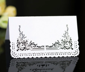 Laser Cut Lace Place Cards Table Name Cards Pearlescent Paper Wedding Banquet Party Event Decoration European Style