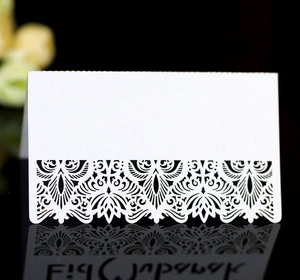 Place Cards Elegant Laser Cut Hollow Lace Border Pearlescent Paper Foldable Standing Table Name Cards For Wedding Banquet Reception