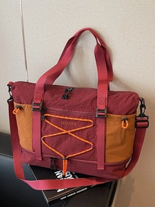 Sac de Voyage Grande Capacité avec Compartiment à Chaussures Nylon Imperméable Sac de Sport pour Hommes Femmes