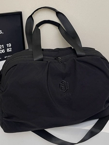 Large Capacity Travel Bag With Dry Wet Separation Minimalism Nylon Gym Fitness Bag For Men Women Fashion Weekender Tote Bag