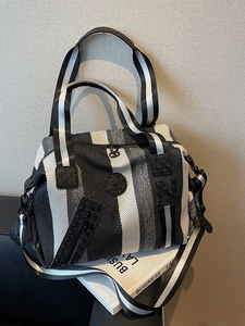 Large Capacity Striped Canvas Tote Bag For Women Fashion Multi-Way Gym Yoga Bag With Letter Patch Shoulder Crossbody Bag