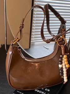 Fashion PU Leather Half Moon Bag For Women Vintage Hobo Shoulder Bag With Bead Charm Minimalist Crossbody Dumpling Bag