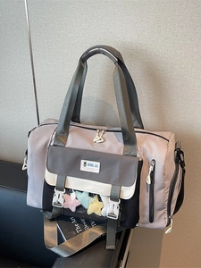 Grande borsa da viaggio patchwork viola e grigio con doppi manici e tracolla larga