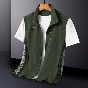 Gilet de pêche extérieur vert foncé pour homme avec poches zippées et maille aérée