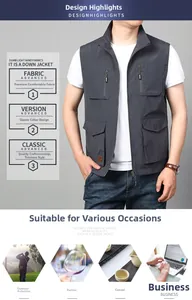 Dettaglio del gilet tattico grigio scuro con collo alto e tasche multiple per uso esterno