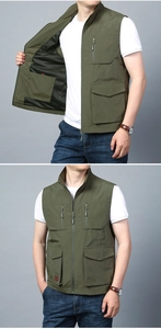 Dettaglio del gilet tattico verde militare con tasca interna e fodera in rete