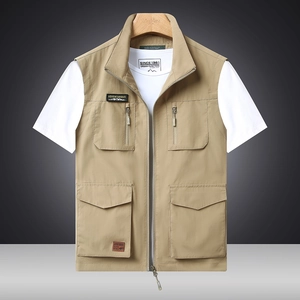 Men's Outdoor Multi-Pocket Cargo Vest Quick Dry Breathable Lightweight Sleeveless Jacket For Fishing Photography Travel