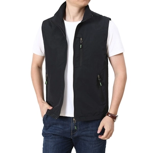 Men's outdoor quick-dry fishing vest with zipper pockets and stand collar in black