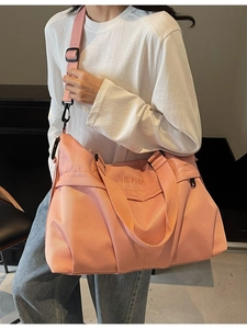 Elegante borsa da viaggio rosa capiente con tracolla per sport e palestra