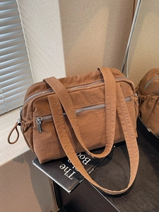 Women Large Capacity Nylon Tote Bag Minimalist Korean Style Commuter Shoulder Bag Multi Pocket Lightweight Handbag Daily Casual Zipper Closure