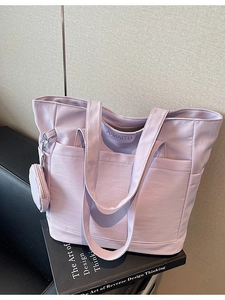 Light purple large capacity tote bag with matching coin purse and minimalist design