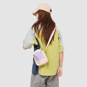 Trendige japanische Umhängetasche mit Kordelzug und buntem Patchwork-Design für Damen