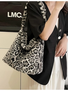 Grand sac cabas en peluche imprimé léopard pour femme idéal pour l'automne et l'hiver