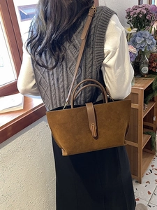 Retro brown frosted suede tote bag with leather straps and metal buckle for women