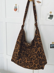 Sac Fourre-tout Vintage Imprimé Léopard en Nylon pour Femmes Grande Capacité Sac à Bandoulière Décontracté Nœud Bandoulière
