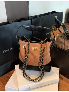 Vintage colorblock tote bag with brown suede and black quilted leather with gold chain