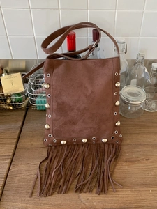 Women Vintage Matte PU Leather Tassel Rivet Crossbody Bag Bohemian Bucket Shoulder Bag Fashion Retro Messenger Bag For Women