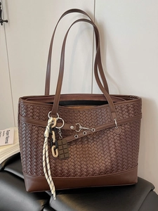 Women Woven Tote Bag Large Capacity PU Leather Shoulder Bag With Chocolate Charm Commuter Office Handbag Fashion Shopping Bag