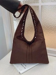 Sac à Épaule en Cuir PU à Grande Capacité avec Rivets Vintage pour Femmes Sac Cabas Givré Rétro Style Motard Sac Hobo à Main Quotidien