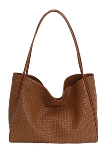 Grand sac cabas tressé marron vintage avec bandoulière pour le transport quotidien