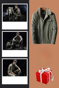 Dettaglio giacca militare verde esercito con calda fodera in pile e multi-tasche tattiche