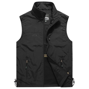 Gilet sportivo da uomo nero ad asciugatura rapida con collo alto e tasche multifunzione