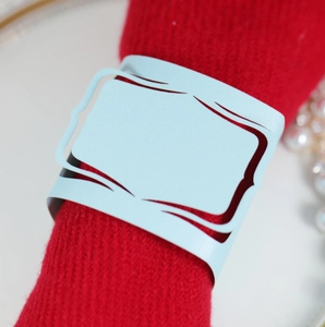 Portatovagliolo blu reale in carta intagliata per decorazione tavola elegante da banchetto