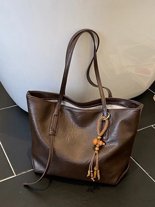 Borsa Tote in Pelle PU Vintage per Donna Grande Capacità Retro Casual Leggera Borsa a Spalla Sottobraccio Con Ciondolo a Nappa