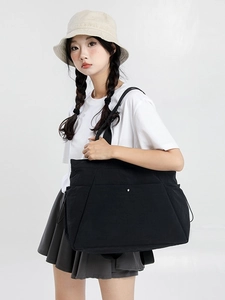 Waterproof black nylon large capacity tote bag for women commuting and daily travel