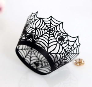 Pirottini per cupcake neri tagliati al laser con ragnatela per decorazione Halloween