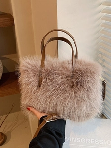 Women Faux Fur Crossbody Bag Autumn Winter Soft Plush Handbag With Adjustable PU Leather Strap Small Bucket Shoulder Bag