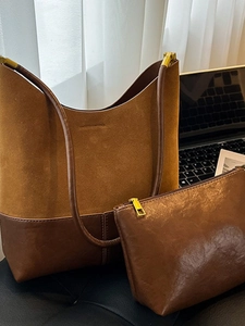 Sac Seau à Bandoulière Vintage en Cuir PU Suède Pour Femmes Grande Capacité Patchwork Sac Fourre-tout de Navette Avec Ensemble de Pochettes