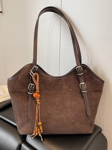 Large Capacity Contrast Color Tote Bag For Women Vintage Matte PU Leather Commuter Shoulder Bag With Tassel Pendant Travel Handbag