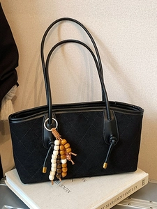 Vintage Quilted Tote Bag For Women PU Leather Large Capacity Shoulder Bag With Wood Bead Charm Casual Commuting Bag