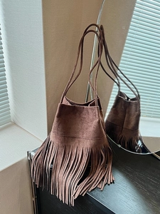 Bohemian Faux Suede Fringe Bucket Bag For Women Vintage Tassel Decor Shoulder Bag Casual Daily Crossbody Underarm Bag
