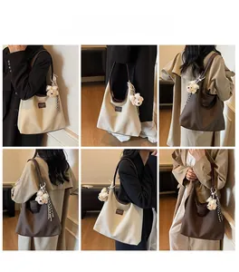 Plusieurs vues du grand sac hobo en toile porté par un mannequin avec diverses tenues