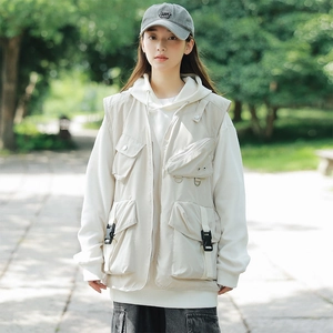 Gilet cargo tactique unisexe avec design multi-poches en beige clair style city boy