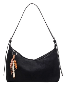 Sac hobo en daim noir avec pendentif ethnique à perles et longue bandoulière réglable