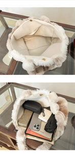 Sac fourre-tout en peluche montrant l'espace intérieur pour objets et le fermoir magnétique