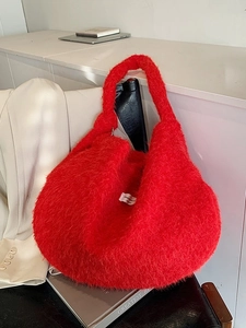 Sac fourre-tout rouge en peluche douce au design spacieux et style universitaire