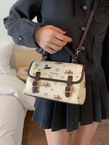Sac bandoulière crème polyvalent avec motifs de chiens mignons et brides brunes décoratives