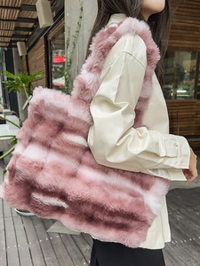 Sac fourre-tout en fausse fourrure pelucheuse à rayures roses et blanches pour femmes