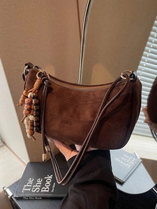 Borsa Mezzaluna da Donna in Finta Pelle Scamosciata Vintage Hobo Borsa a Spalla Con Nappina in Legno Minimalista Pendolare