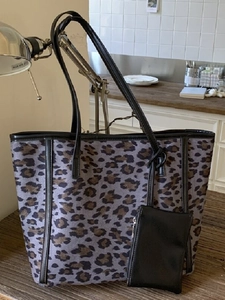 Retro Leopard Print Large Capacity Tote Bag With Small Pouch Stitched Fabric Shoulder Bag For Women Fashion Travel Daily Bag