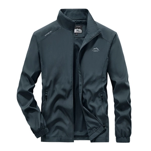 Men's outdoor sports jacket with stand collar, adventure spirit print and zip pockets